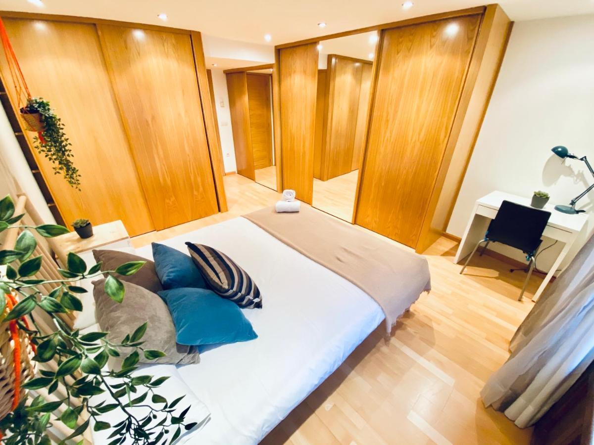 Apartamento Oupen De Dor - Virgenes El Pilar Zaragoza Exterior foto