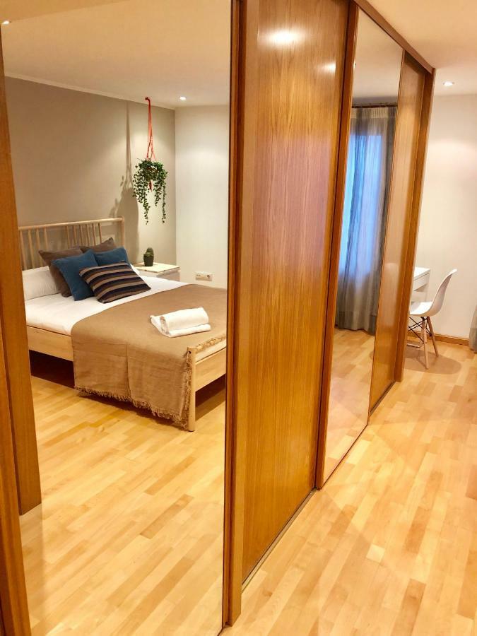Apartamento Oupen De Dor - Virgenes El Pilar Zaragoza Exterior foto