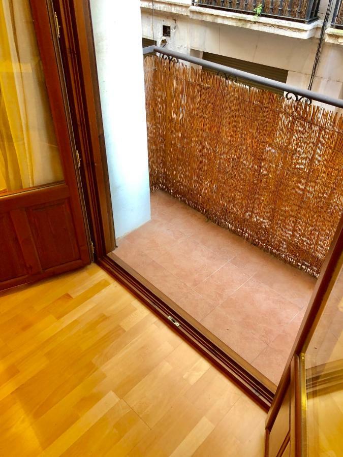 Apartamento Oupen De Dor - Virgenes El Pilar Zaragoza Exterior foto